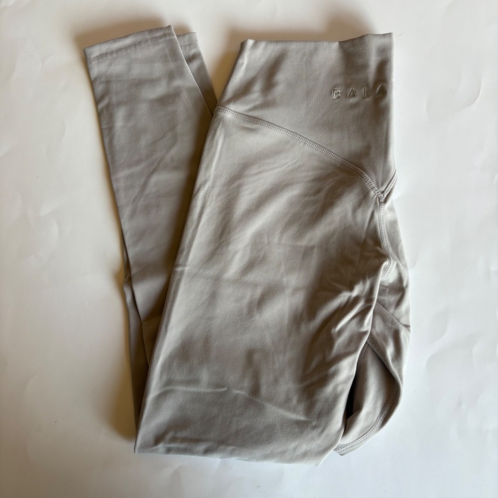 Balance Athletica Women's High‎ Waisted Leggings Neutral Greige Size Medium EUC